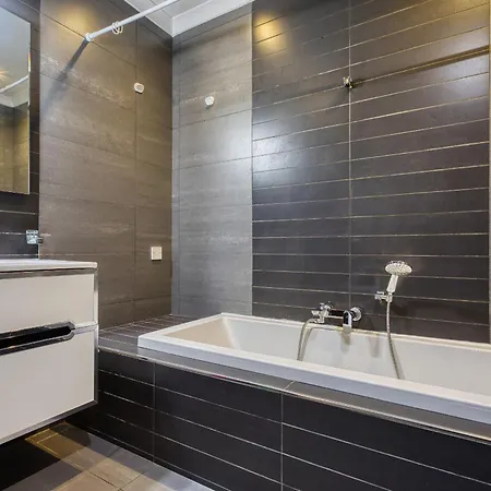 Bright, Modern & Spacious 3 Bedroom Mmic1-1 Appartamento *