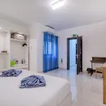 Bright, Modern & Spacious 3 Bedroom Mmic1-1 아파트 *